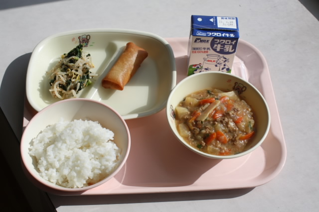 今日の給食 ３年生 磐田市立田原小学校